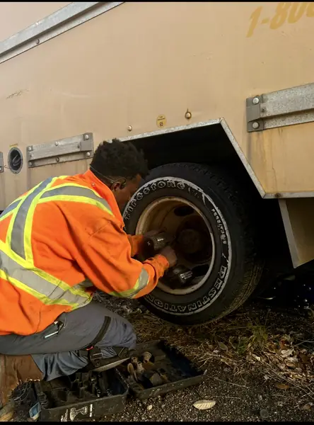 Mobile tire change in Edmonton