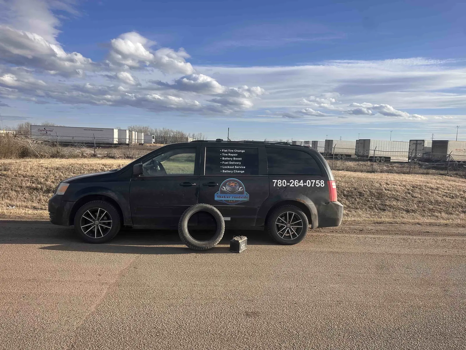 Shakur Roadside Assistance service vehicle in Edmonton